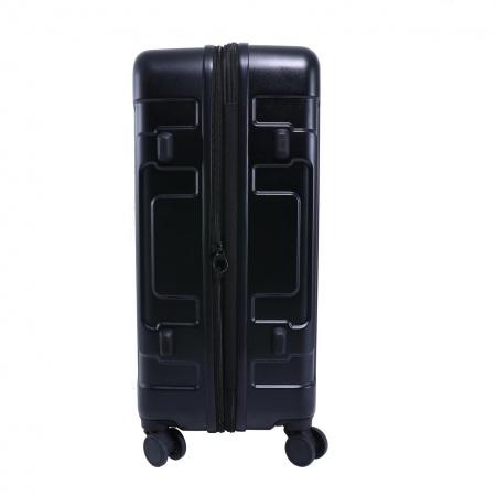 Чемодан на колесах CAT Stealth 119L (83798-01) black