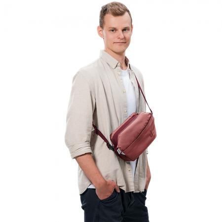 Сумка на пояс Deuter Passway 2L (3900023 5591) caspia-maron