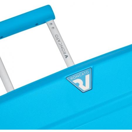 Чемодан на колесах Roncato B-Flying 111+18л (41818118) light blue