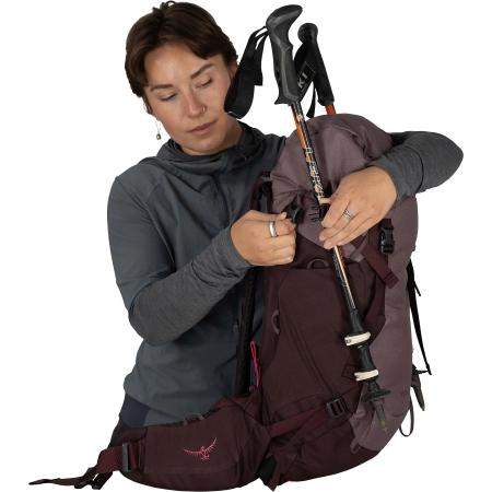 Рюкзак жіночий Osprey Kyte LT 28L (10007458) graphite purple
