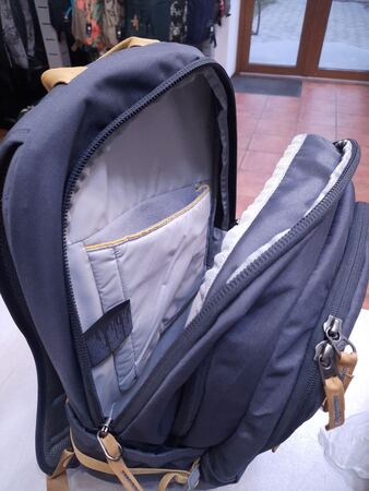 Deuter Giga 28L і Jack Wolfskin Dayton 28L Deuter Giga 28L і Jack Wolfskin Dayton 28L