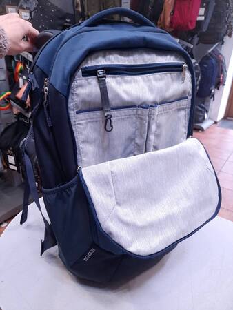 Deuter Giga 28L і Jack Wolfskin Dayton 28L Deuter Giga 28L і Jack Wolfskin Dayton 28L